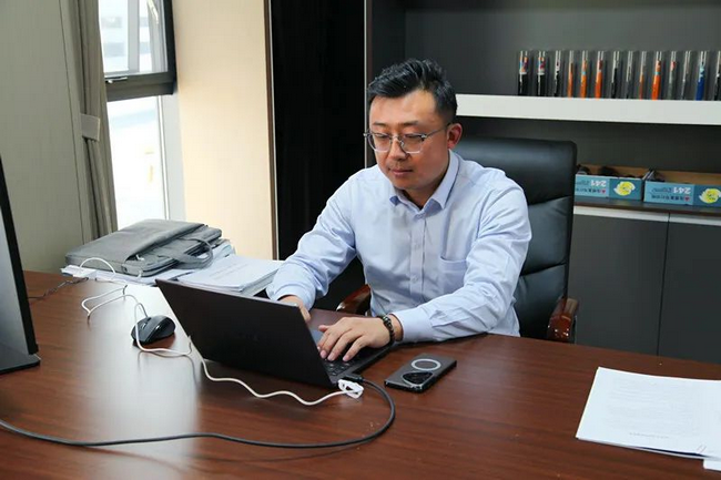 【五四青年节】365英国上市公司股份青年骨干风采录