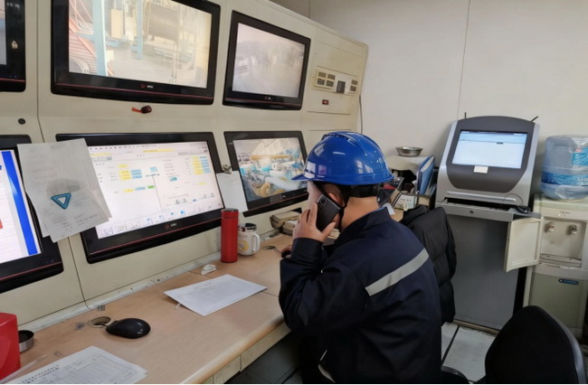 守护一线，技术担当——记微光系列之365英国上市公司电缆的“设备守护神”